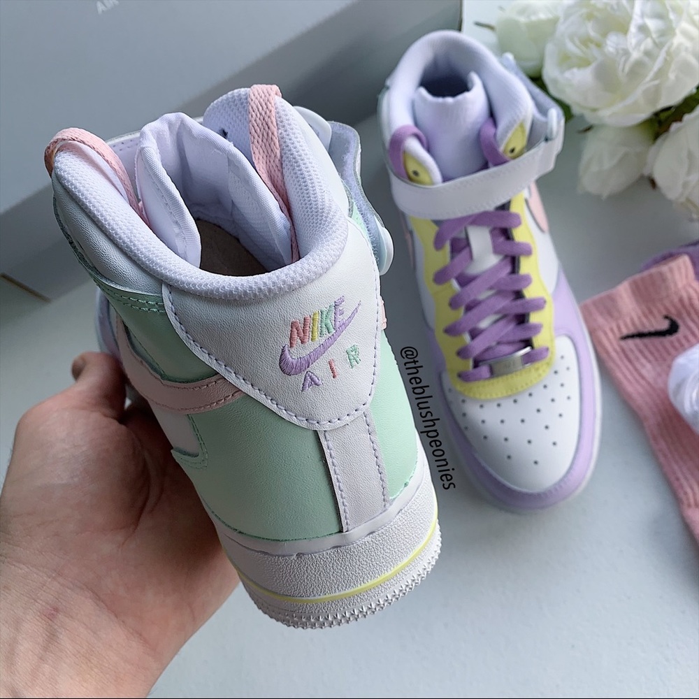 Nike Custom Air Force 1 Mid NWT - Picture 11 of 13
